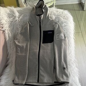 Patagonia Gray Fleece Jacket
